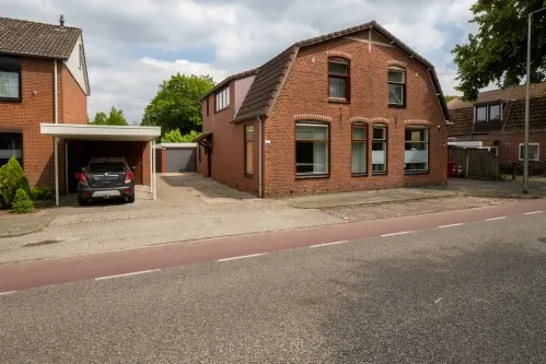 Semi-detached for sale: Deurningerstraat 436, Deppenbroek Enschede