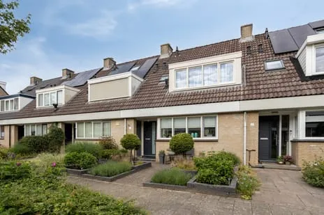 Tussenwoning te koop: Deurzerdiep 4, Aa-landen-Noord Zwolle