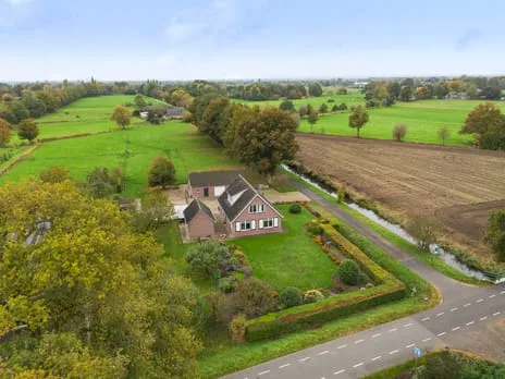 Vrijstaande woning te koop: Deventerstraat 130, Buitengebied Vaassen Vaassen