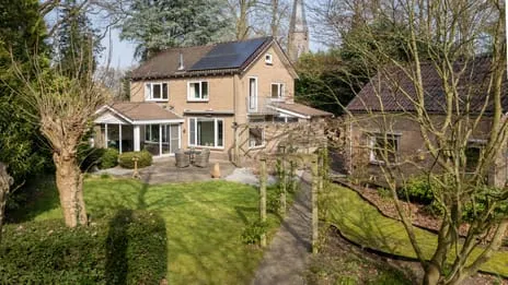 Vrijstaande woning te koop: Deventerstraat 92, Oosterhof Vaassen