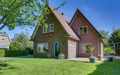 Vrijstaande woning te koop: Deventerweg 54, Laren Laren