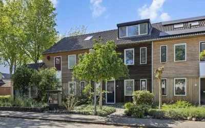 Tussenwoning te koop: Diamantborch 25, De Overlaet west Rosmalen