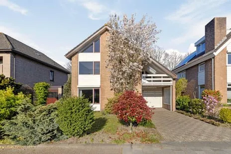 Vrijstaande woning te koop: Diamantdijk 137, Kortendijk C Roosendaal