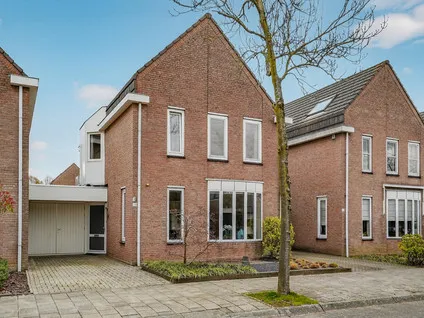 Tussenwoning te koop: Diamantring 38, Blixembosch-West Eindhoven
