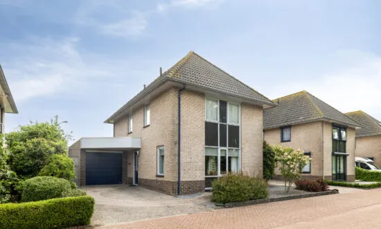 Vrijstaande woning te koop: Diamantsingel 6, Terneuzen