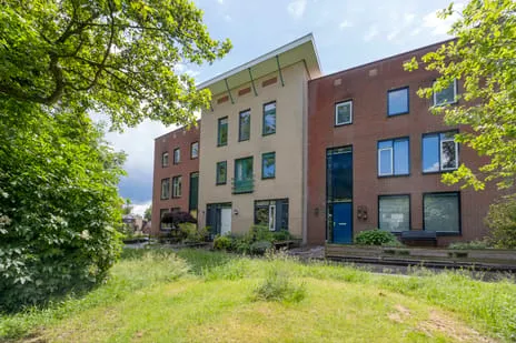 Tussenwoning te koop: Diamantstoep 20, De Stoepen Assen