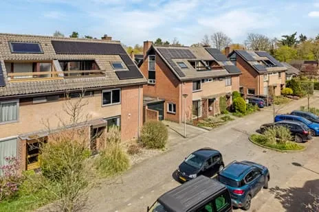Tussenwoning te koop: Diamantweg 43, Dorrestein Amersfoort