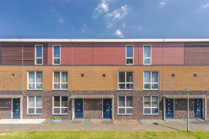 Tussenwoning te koop: Dianaplantsoen 76, Schuytgraaf-Centrum Arnhem
