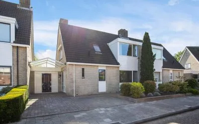 Terraced house for sale: Dick Tolstraat 63, Volendam-Blokgouw 3 Volendam