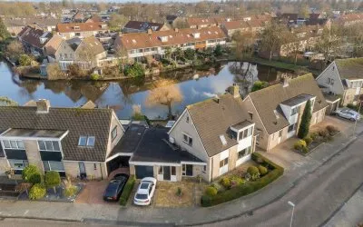 Tussenwoning te koop: Dick Tolstraat 65, Volendam-Blokgouw 3 Volendam