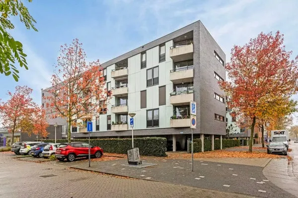 Kamer te huur: Diekirchlaan 35, Winkelcentrum Eindhoven
