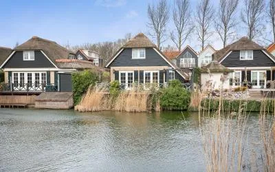 Vrijstaande woning te koop: Dieklaan 12, Middelharnis Nieuw Zeeland Middelharnis