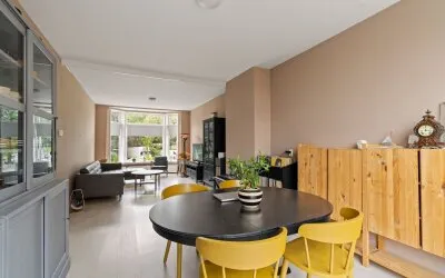 Tussenwoning te koop: Diepenbrockweg 104, Viottakade en omgeving Dordrecht