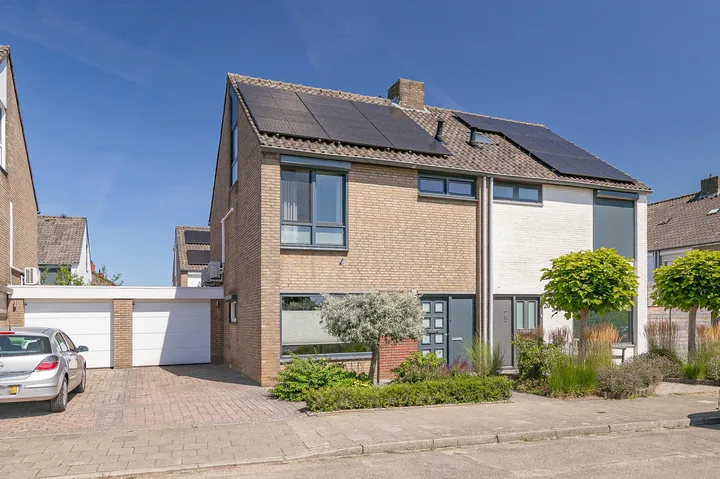 Tussenwoning te koop: Diependaalweg 18, Wolder Maastricht
