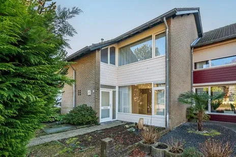 Tussenwoning te koop: Diependijkstraat 11, Venlo