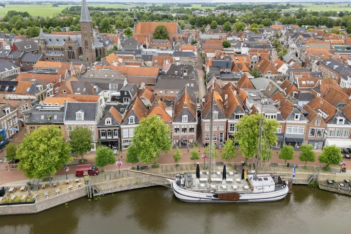 Appartement te koop: Diepswal 11, Dokkum binnen de Bolwerken Dokkum
