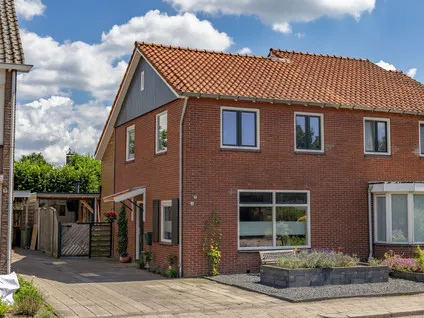 Twee-onder-één-kap te koop: Diessenplasstraat 18, Holten-Kom Holten