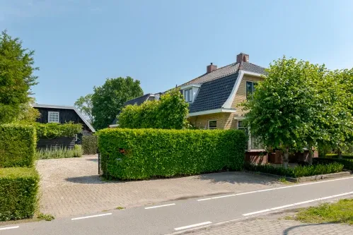 Twee-onder-één-kap te koop: Dieverbrug 25, Dieverbrug