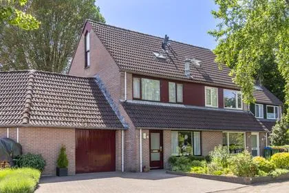 Tussenwoning te koop: Dieze 5, Schepenbuurt Veenendaal