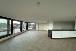 Woning te huur: Diezerpoortenplas, Zwolle