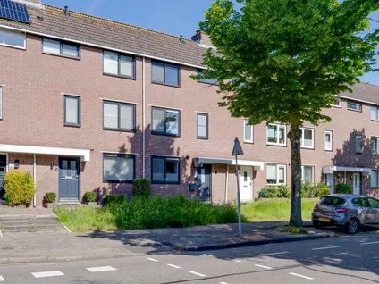 Tussenwoning te koop: Dijckscampenlaan 28, Gors-Noord Purmerend