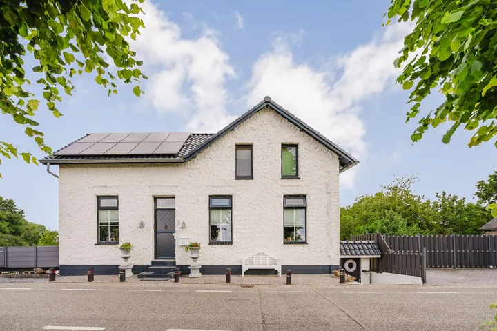 Vrijstaande woning te koop: Dijk 2, Ohé Ohé En Laak