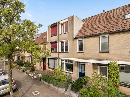 Tussenwoning te koop: Dijkgraafslag 54, Slagenbuurt Gouda