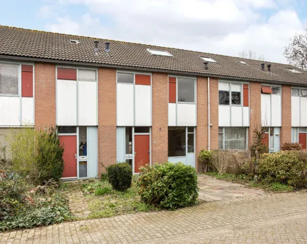 Tussenwoning te koop: Dijkhuizenstraat 10, Rustenburg-Noord Amersfoort