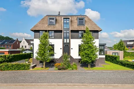 Vrijstaande woning te koop: Dijkstoep 2, Rhenoy Rhenoy