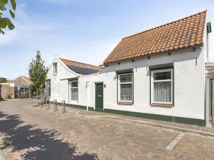 Hoekwoning te koop: Dijkstraat 13, Scharendijke