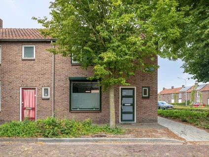 Hoekwoning te koop: Dijkstraat 16, Kern Sas van Gent Sas Van Gent