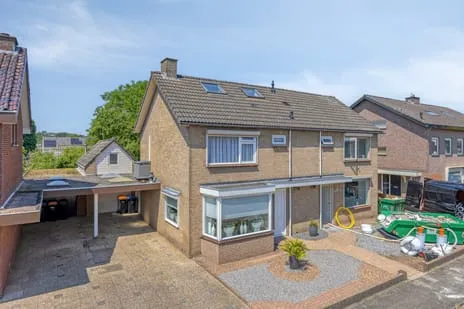 Semi-detached for sale: Dijkstraat 3, Weurt-Noord Weurt
