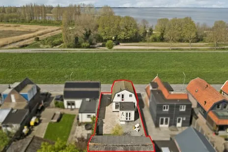 Vrijstaande woning te koop: Dijkweg 370, Andijk
