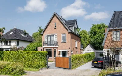Vrijstaande woning te koop: Dijkzichtlaan 3, Bloemenbuurt Santpoort-Noord