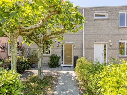 Tussenwoning te koop: Dillepad 8, Kruidenwijk Midden-oost Almere