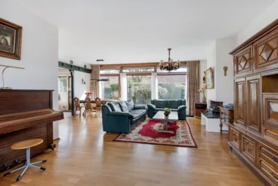 Vrijstaande woning te koop: Dinkellaan 5, Rivierenbuurt Heemstede