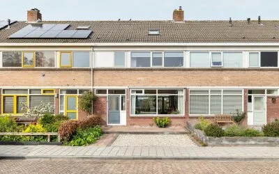 Tussenwoning te koop: Dirck Arentszstraat 7, Breewijk Middelburg