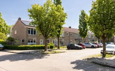 Tussenwoning te koop: Dirk Boutsstraat 21, Jan van Scorelbuurt Leeuwarden