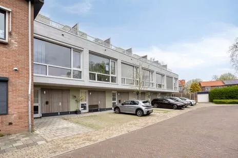 Terraced house for sale: Dirk Loogenstraat 16, Kruiskamp-Midden Amersfoort