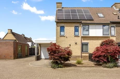 Hoekwoning te koop: Dirk van Gheijnlaan 16, De Vaarst Barneveld