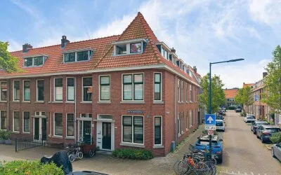Appartement te koop: Dirk van Wassenaarstraat 23A, Schrijversbuurt Schiedam