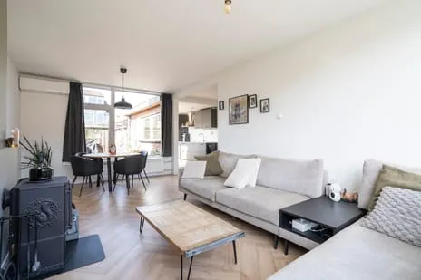 Tussenwoning te koop: Dirk Willemszstraat 15, Westelijke uitbreiding Asperen Asperen
