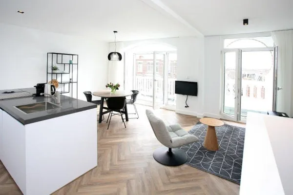 Woning te huur: Dirk Hoogenraadstraat, 'S-Gravenhage