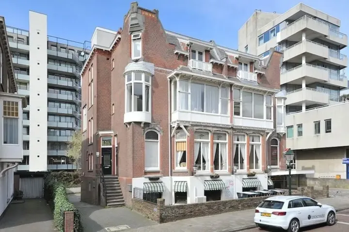 Appartement te huur: Dirk Hoogenraadstraat 222A, 'S-Gravenhage