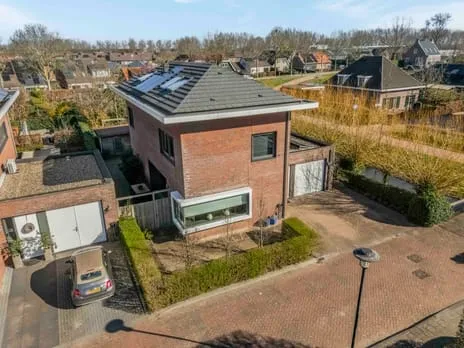Vrijstaande woning te koop: Dirk Kluifhoofdstraat 15, Numansdorp Woonkern Numansdorp