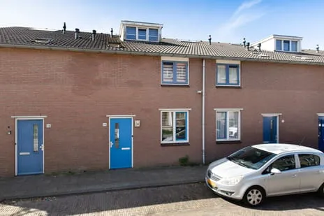 Tussenwoning te koop: Dirk Schäferstraat 14, Componistenbuurt Haarlem