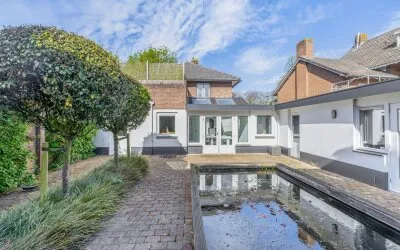 Vrijstaande woning te koop: Dirk Staalweg 1, Ermelo - Centrum Ermelo
