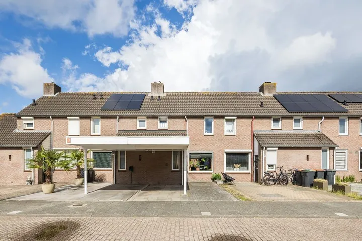 Tussenwoning te koop: Dirkslandstraat 21, Huibeven Oost Tilburg