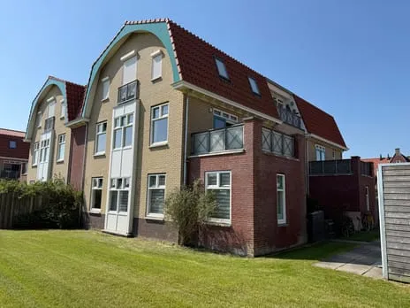 Apartment for sale: Distelvlinder 24, Den Burg Den Burg