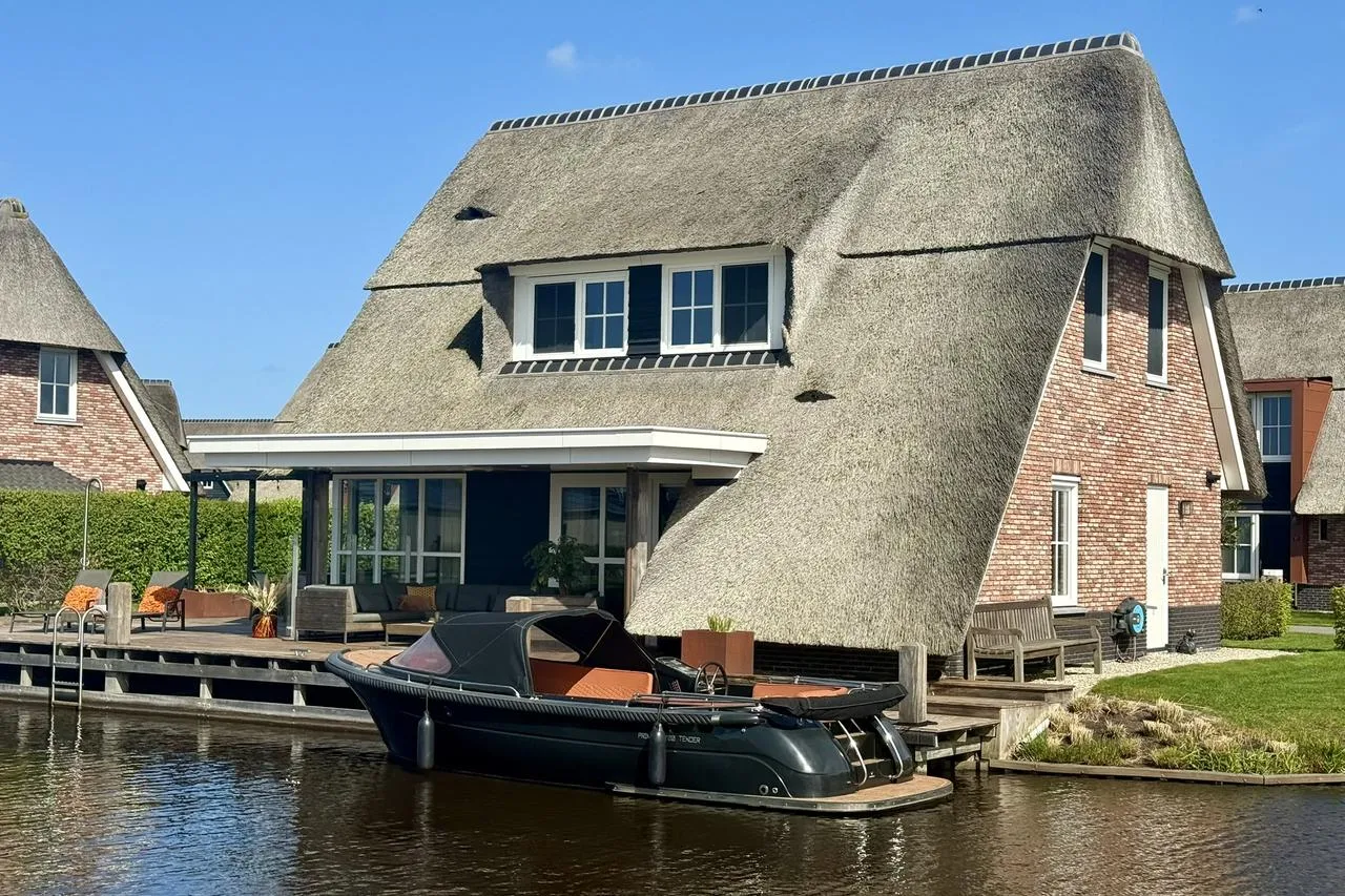 Vrijstaande woning te koop: Djerreblom 16, Delfstrahuizen